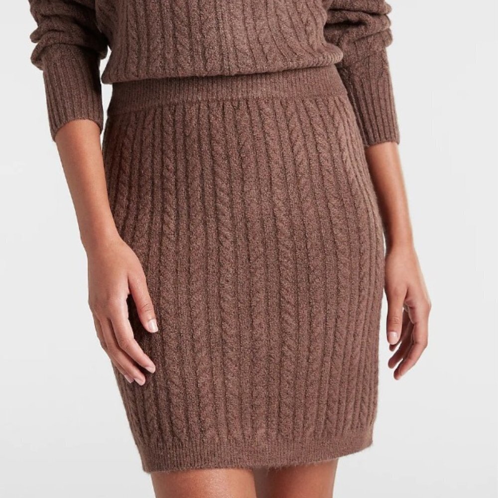 Express Women's Light Mocha Cable Knit Mini Sweater Skirt - XL